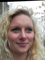 Person who looks like Elizabeth Mitchell