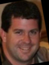 Person who looks like Jonathan Silverman