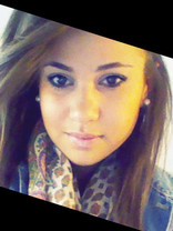 Person who looks like Jennifer Lopez