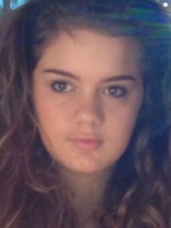 Person who looks like Debi Mazar