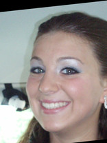 Person who looks like Kaley Cuoco