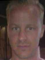 Person who looks like Kiefer Sutherland