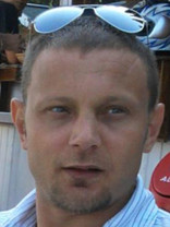 Person who looks like Ian Ziering