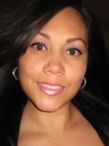 Person who looks like Vanessa Lachey