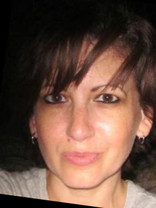 Person who looks like Julie Pinson