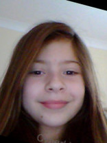 Person who looks like Miranda Cosgrove