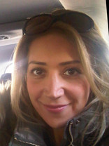 Person who looks like Giuliana Rancic