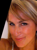 Person who looks like Jennifer Esposito