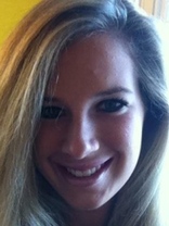 Person who looks like Ivanka Trump