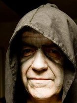 Person who looks like James Caan