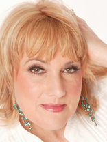 Person who looks like Kathy Griffin