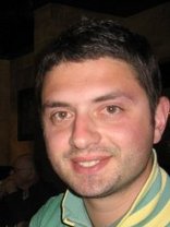 Person who looks like Eddie Kaye Thomas