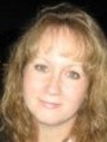 Person who looks like Reba McEntire