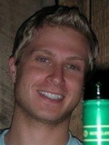 Person who looks like Simon Rex