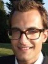 Person who looks like Simon Baker