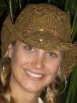 Person who looks like Molly Sims