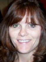 Person who looks like Marilu Henner