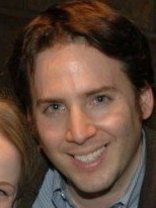 Person who looks like Peter Facinelli