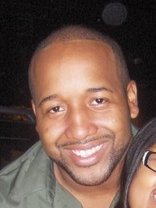 Person who looks like Henry Simmons