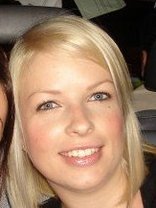 Person who looks like Melissa Joan Hart