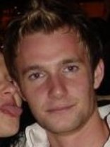 Person who looks like Noah Wyle