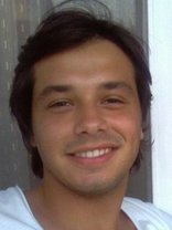 Person who looks like Peter Gallagher