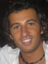 Person who looks like Thomas Ian Nicholas