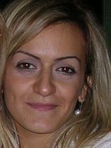 Person who looks like Jenna Elfman