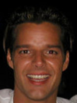 Person who looks like Ricky Martin