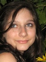 Person who looks like Jodi Lyn O'Keefe