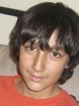 Person who looks like Diego Luna