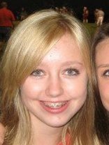 Person who looks like Jennifer Finnigan