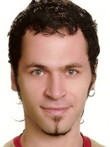 Person who looks like Gael García Bernal