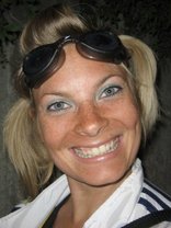 Person who looks like Jaime Pressly