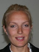 Person who looks like Uma Thurman