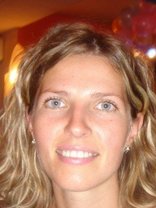 Person who looks like Eva Herzigova