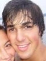 Person who looks like Jason Schwartzman