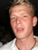 Person who looks like Matt Czuchry