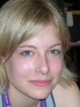 Person who looks like Christina Applegate