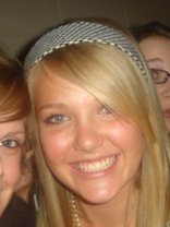 Person who looks like Hilary Duff