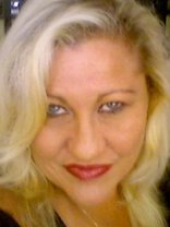 Person who looks like Jennifer Coolidge