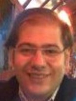 Person who looks like Sam Raimi