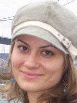 Person who looks like Julie Bowen