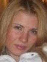 Person who looks like Maggie Grace