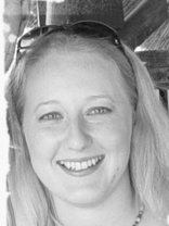 Person who looks like Leelee Sobieski