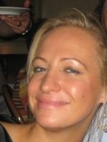 Person who looks like Sarah Wynter