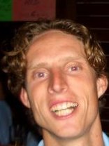 Person who looks like Peter Berg