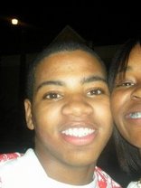 Person who looks like Donald Faison