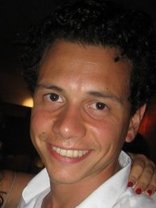 Person who looks like Marc Anthony