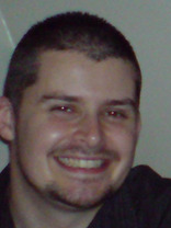 Person who looks like David Charvet